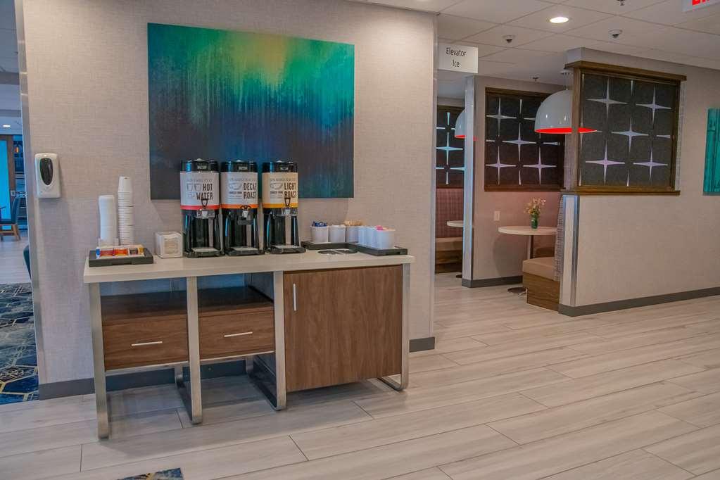 Hampton Inn By Hilton Wabash レストラン 写真