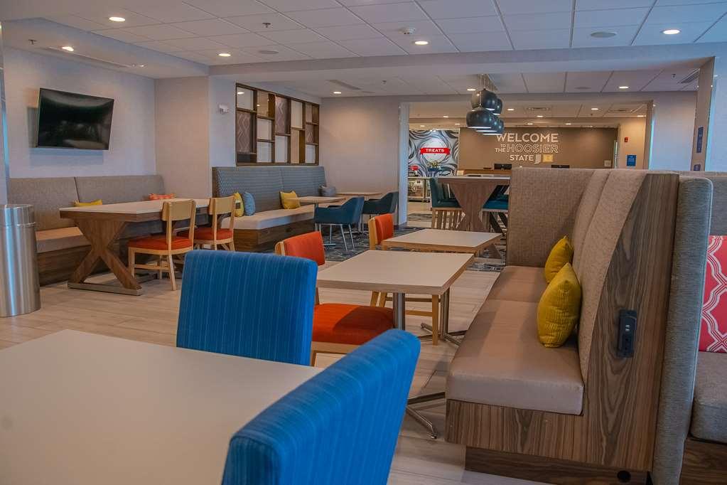 Hampton Inn By Hilton Wabash レストラン 写真